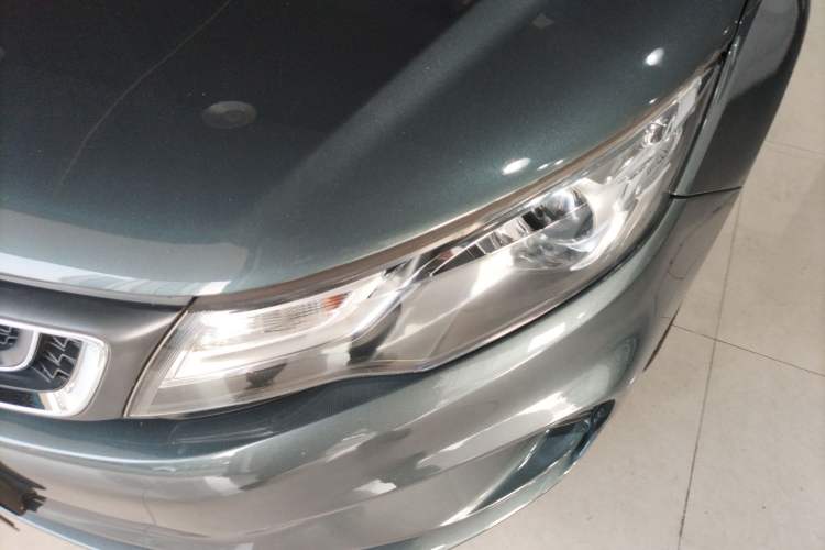 Used Geely Auto Emgrand GL 2018 1.4T DCT Prestige Smart Connectivity Version Left Front Headlight