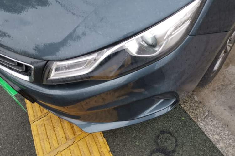 Used Geely Auto Emgrand GL 2018 1.8L Manual Elite Smart Connectivity Version Left Front Headlight