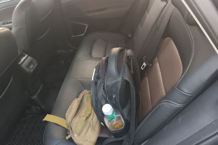 Used Geely Auto Emgrand GL 2018 1.4T DCT Prestige Smart Connectivity Version Left Rear Seat