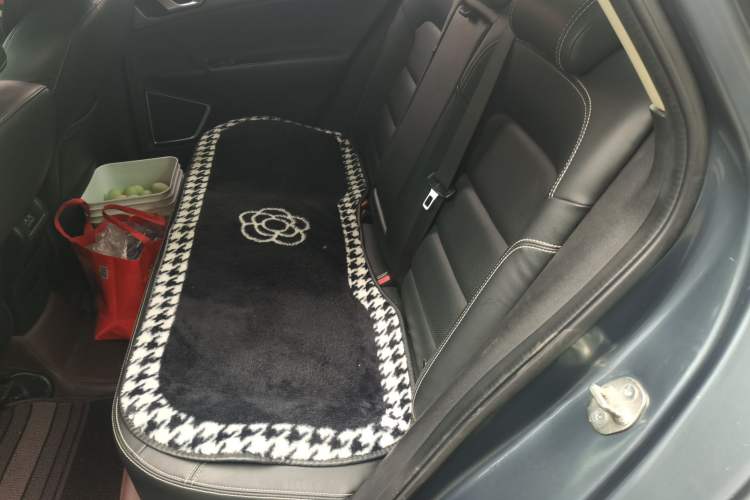 Used Geely Auto Emgrand GL 2018 1.4T DCT Elite Smart Connectivity Version Left Rear Seat