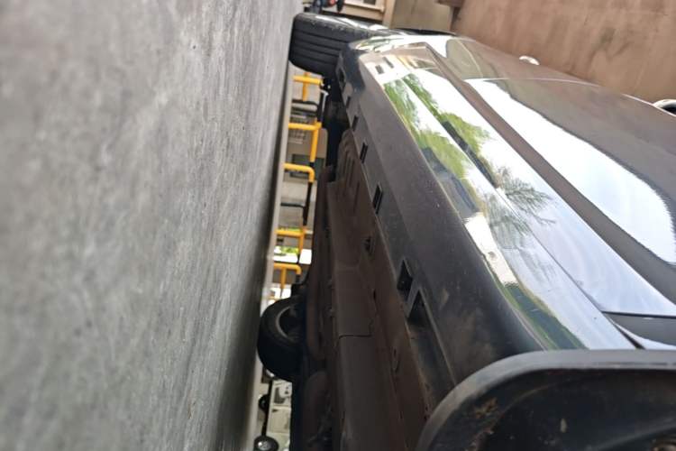 Used Geely Auto Emgrand GL 2018 1.8L DCT Elite Smart Connectivity Version Right Side Sill