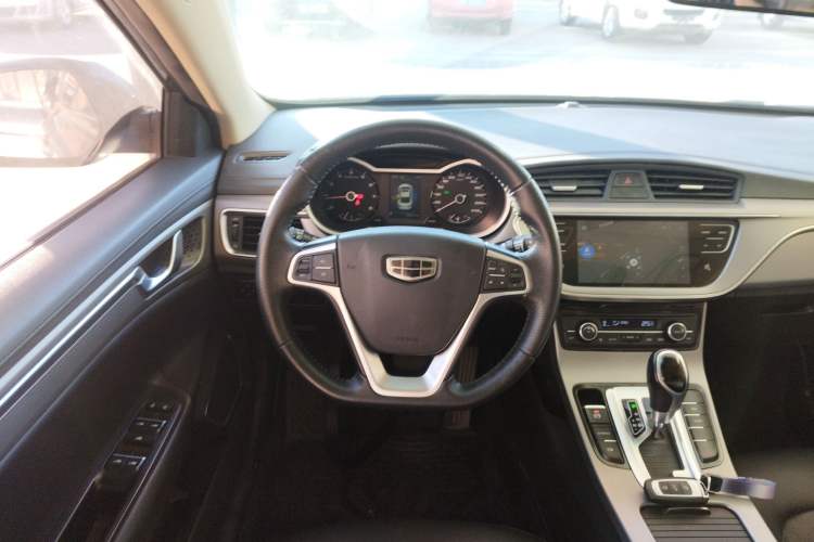 Used Geely Auto Emgrand GL 2018 1.8L DCT Elite Smart Connectivity Version Steering Wheel