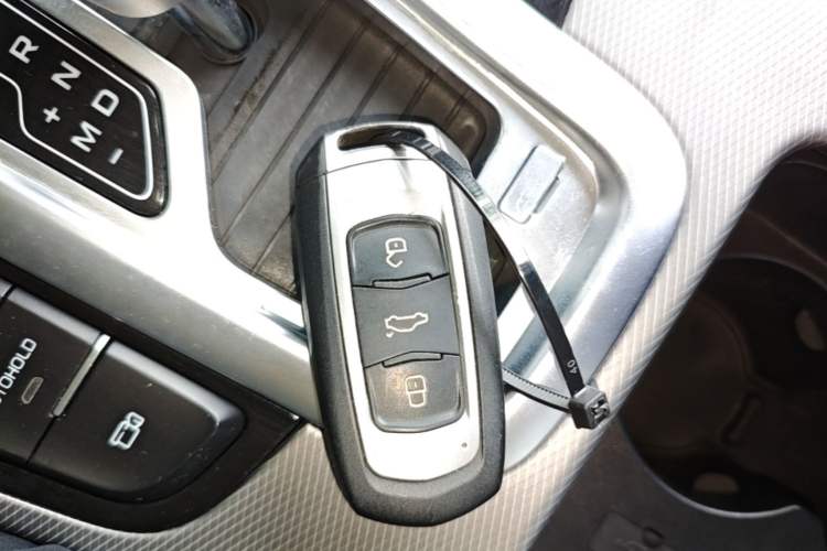 Used Geely Auto Emgrand GL 2018 1.8L DCT Elite Smart Connectivity Version Vehicle Key