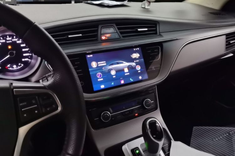 Used Geely Auto Emgrand GL 2018 1.4T DCT Elite Smart Connectivity Version Audio And AC Panel