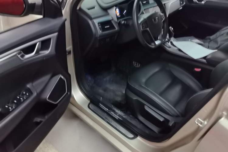 Used Geely Auto Emgrand GL 2018 1.4T DCT Elite Smart Connectivity Version Driver Seat