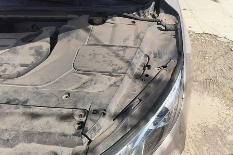 Used Geely Auto Emgrand GL 2018 1.8L DCT Elite Smart Connectivity Version Engine Bay Left
