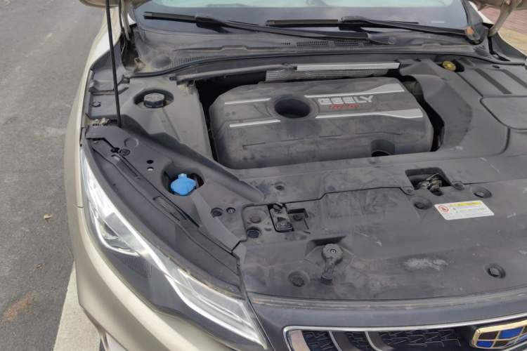 Used Geely Auto Emgrand GL 2018 1.4T Manual Elite Smart Connectivity Version Engine Bay Right