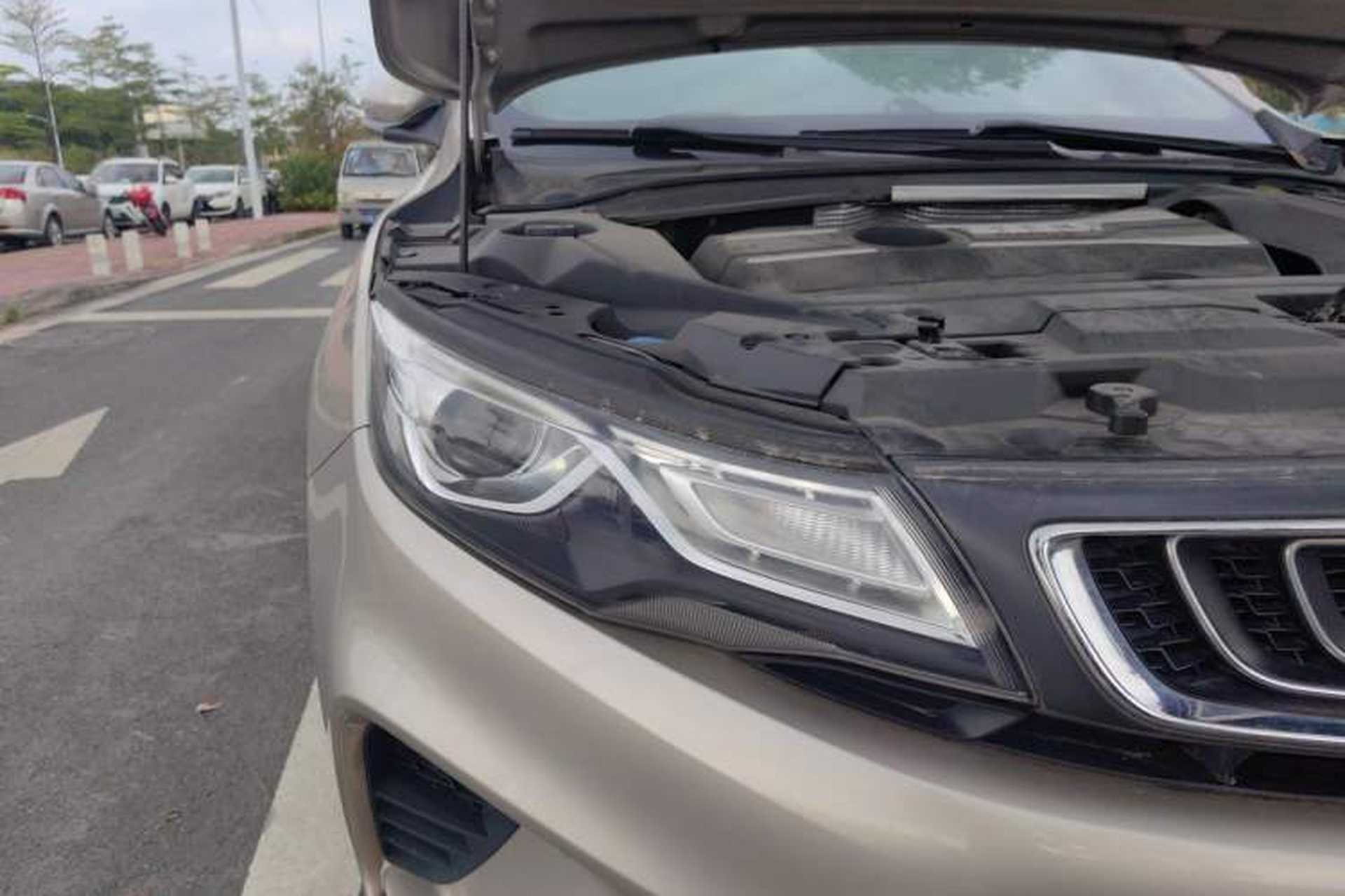 Used Geely Auto Emgrand GL 2018 1.4T Manual Elite Smart Connectivity Version Right Front Headlight