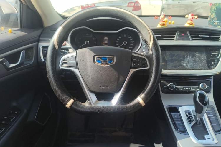 Used Geely Auto Emgrand GL 2018 1.8L DCT Elite Smart Connectivity Version Steering Wheel