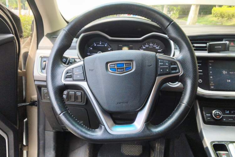 Used Geely Auto Emgrand GL 2018 1.8L DCT Elite Smart Connectivity Version Steering Wheel