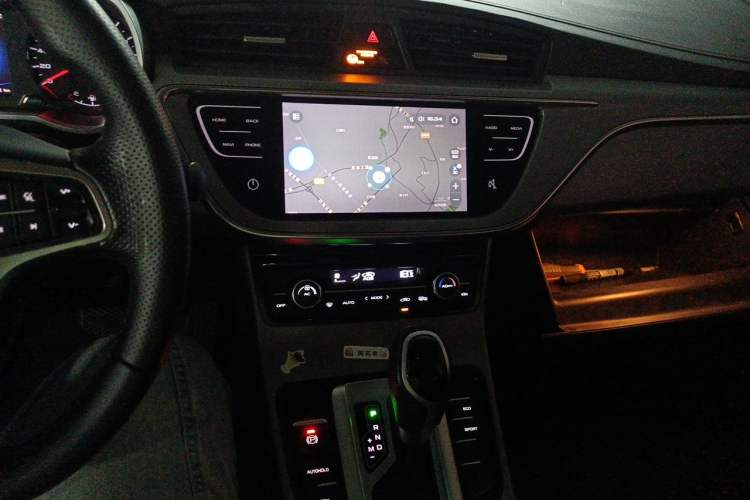 Used Geely Auto Emgrand GL 2018 1.4T DCT Elite Smart Connectivity Version Audio And AC Panel