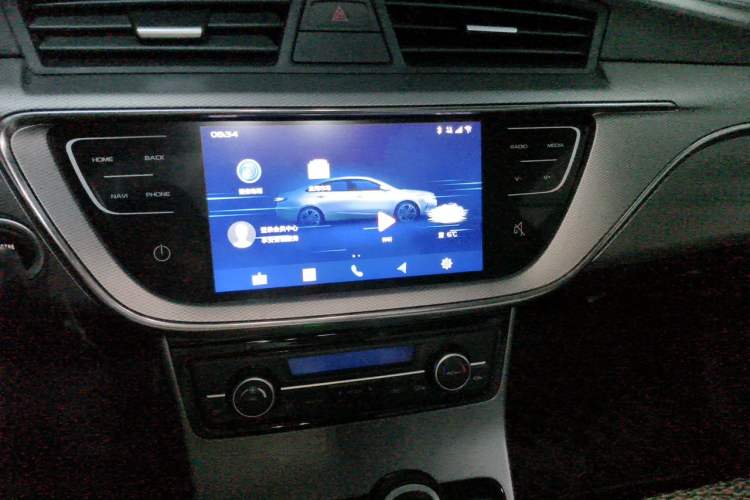 Used Geely Auto Emgrand GL 2018 1.8L DCT Elite Smart Connectivity Version Audio And AC Panel