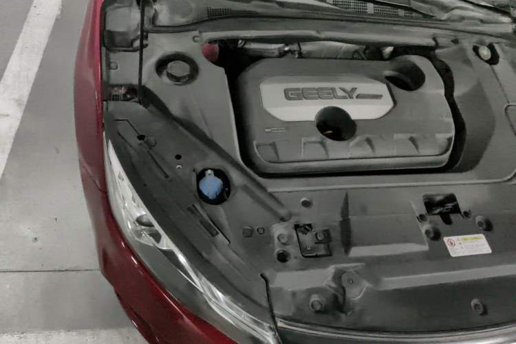 Used Geely Auto Emgrand GL 2018 1.8L DCT Elite Smart Connectivity Version Engine Bay Right