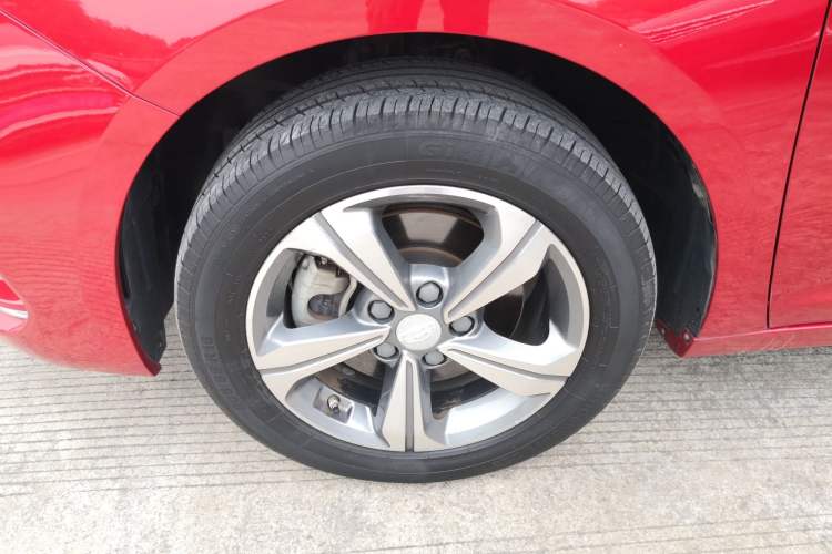 Used Geely Auto Emgrand GL 2018 1.8L DCT Elite Smart Connectivity Version Exterior 7
