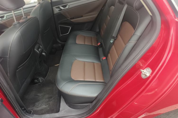 Used Geely Auto Emgrand GL 2018 1.4T DCT Prestige Smart Connectivity Version Left Rear Seat