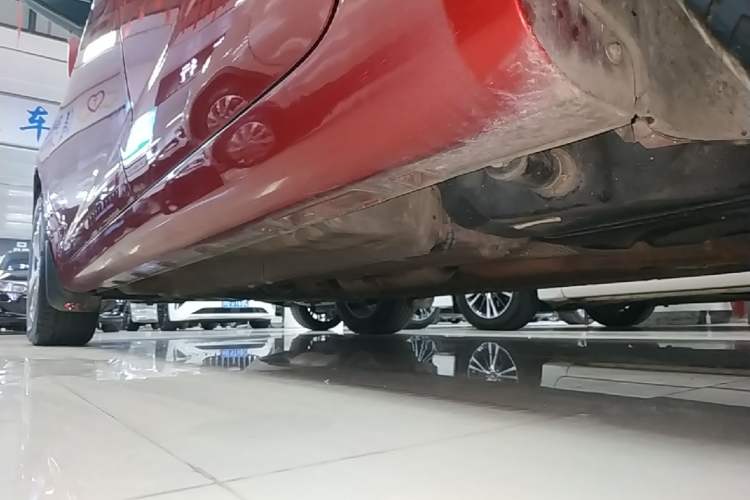 Used Geely Auto Emgrand GL 2018 1.8L DCT Elite Smart Connectivity Version Left Side Sill