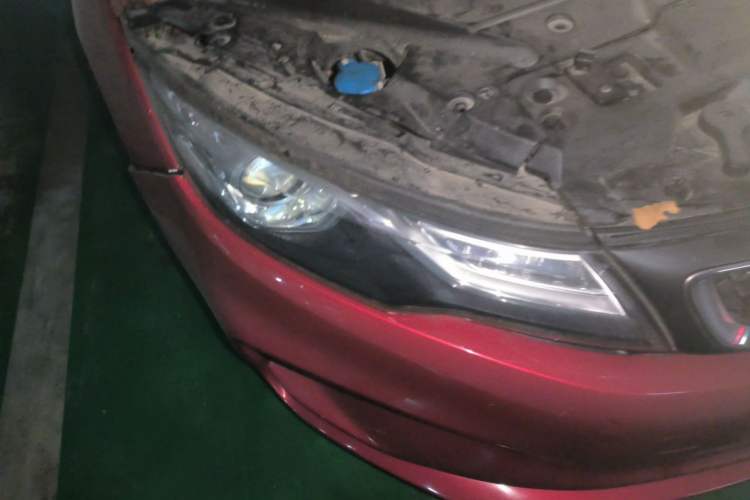 Used Geely Auto Emgrand GL 2018 1.4T Manual Elite Smart Connectivity Version Right Front Headlight