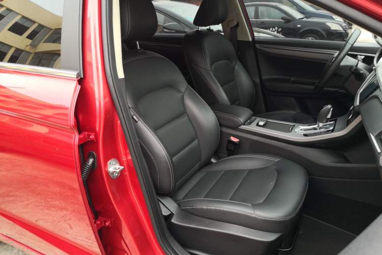 Used Geely Auto Emgrand GL 2018 1.8L DCT Elite Smart Connectivity Version Right Front Seat