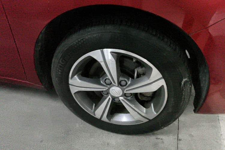 Used Geely Auto Emgrand GL 2018 1.8L DCT Elite Smart Connectivity Version Right Front Wheel Hub
