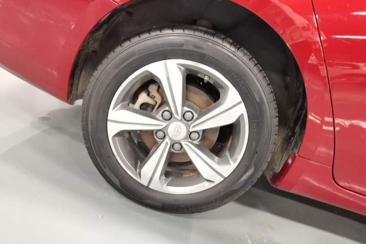 Used Geely Auto Emgrand GL 2018 1.4T DCT Elite Smart Connectivity Version Right Rear Wheel Hub
