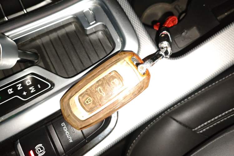 Used Geely Auto Emgrand GL 2018 1.4T DCT Elite Smart Connectivity Version Vehicle Key