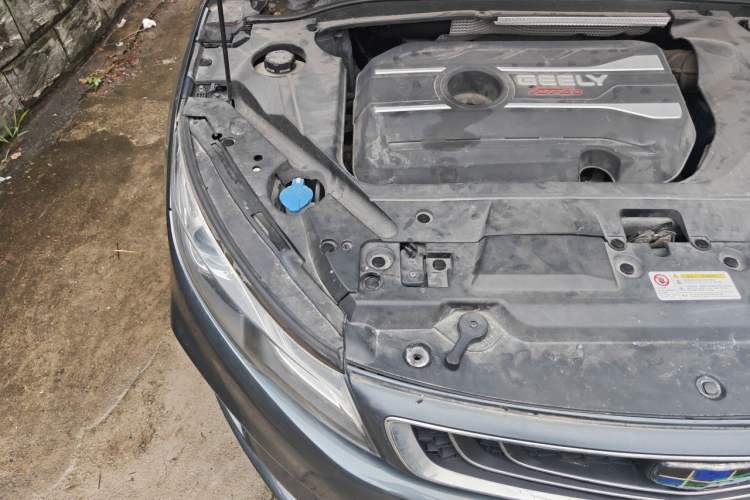 Used Geely Auto Emgrand GL 2018 1.4T Manual Elite Smart Connectivity Version Engine Bay Right