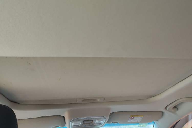 Used Geely Auto Emgrand GL 2018 1.4T DCT Prestige Smart Connectivity Version Headliner