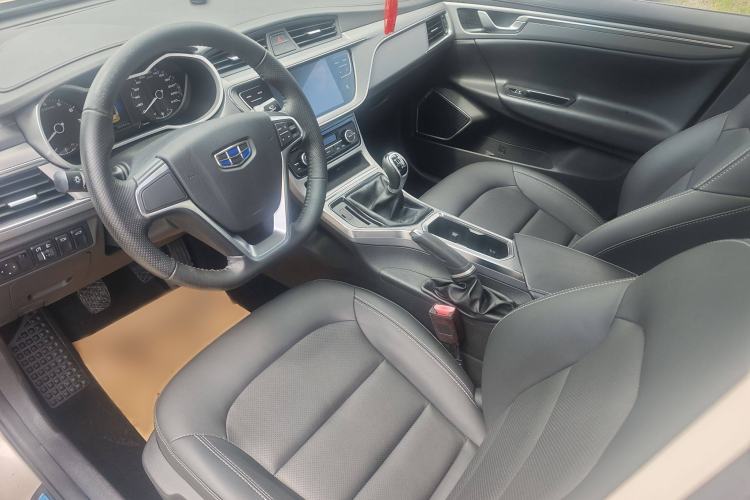 Used Geely Auto Emgrand GL 2018 1.8L Manual Elite Smart Connectivity Version Interior 1