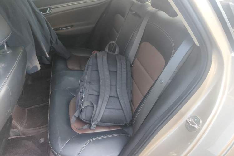 Used Geely Auto Emgrand GL 2018 1.4T DCT Flagship Edition Left Rear Seat