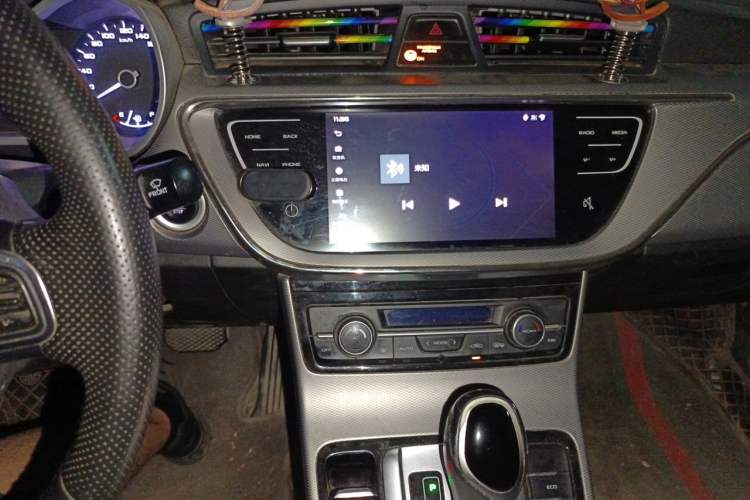Used Geely Auto Emgrand GL 2018 1.8L DCT Elite Smart Connectivity Version Audio And AC Panel