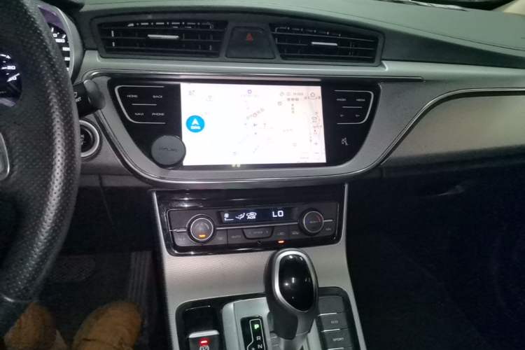 Used Geely Auto Emgrand GL 2018 1.4T DCT Elite Smart Connectivity Version Audio And AC Panel