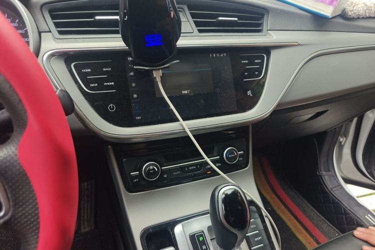 Used Geely Auto Emgrand GL 2018 1.8L DCT Elite Smart Connectivity Version Audio And AC Panel