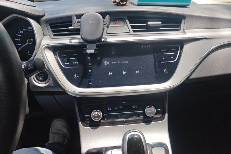 Used Geely Auto Emgrand GL 2018 1.4T DCT Elite Smart Connectivity Version Audio And AC Panel