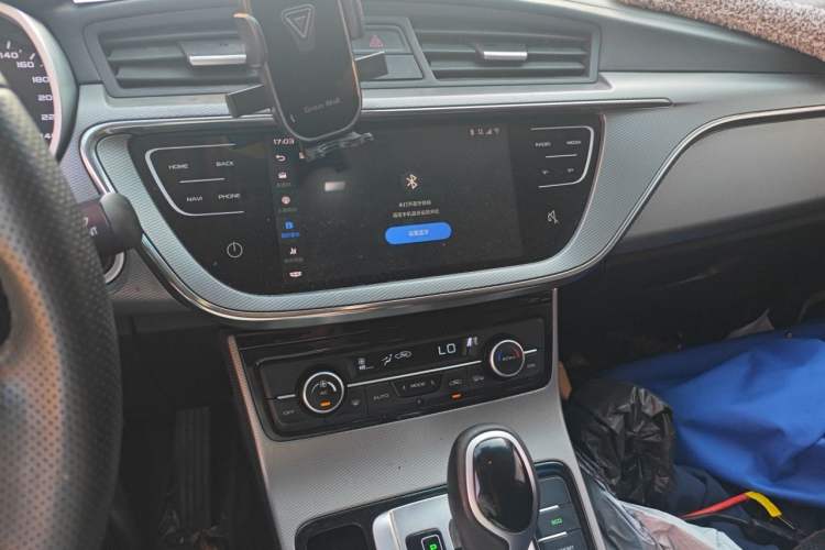 Used Geely Auto Emgrand GL 2018 1.4T DCT Elite Smart Connectivity Version Audio And AC Panel