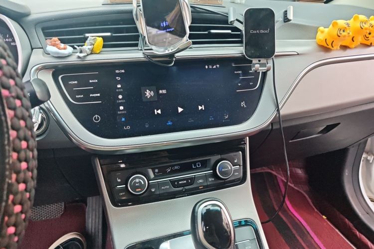 Used Geely Auto Emgrand GL 2018 1.4T DCT Prestige Smart Connectivity Version Audio And AC Panel