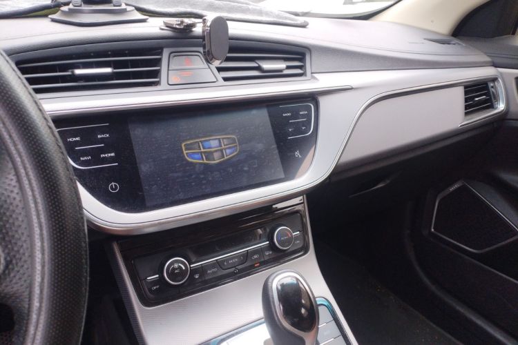 Used Geely Auto Emgrand GL 2018 1.4T DCT Elite Smart Connectivity Version Audio And AC Panel