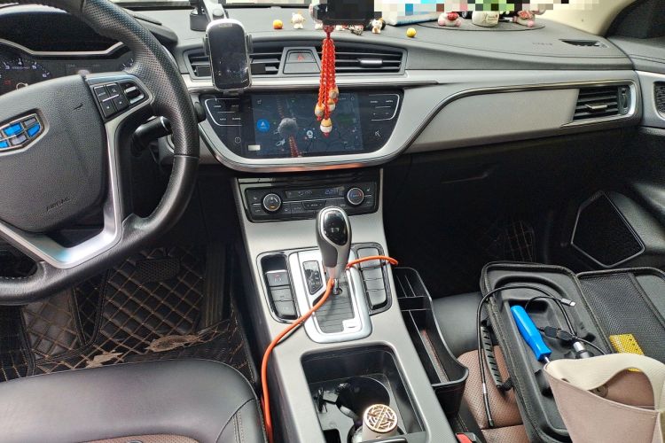 Used Geely Auto Emgrand GL 2018 1.4T DCT Prestige Smart Connectivity Version Audio And AC Panel
