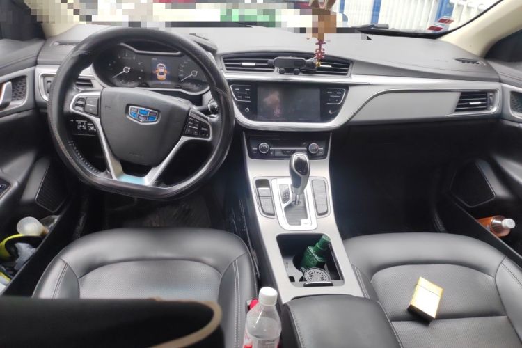 Used Geely Auto Emgrand GL 2018 1.8L DCT Elite Smart Connectivity Version Center Console