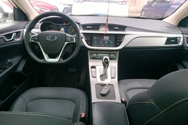 Used Geely Auto Emgrand GL 2018 1.8L DCT Elite Smart Connectivity Version Center Console