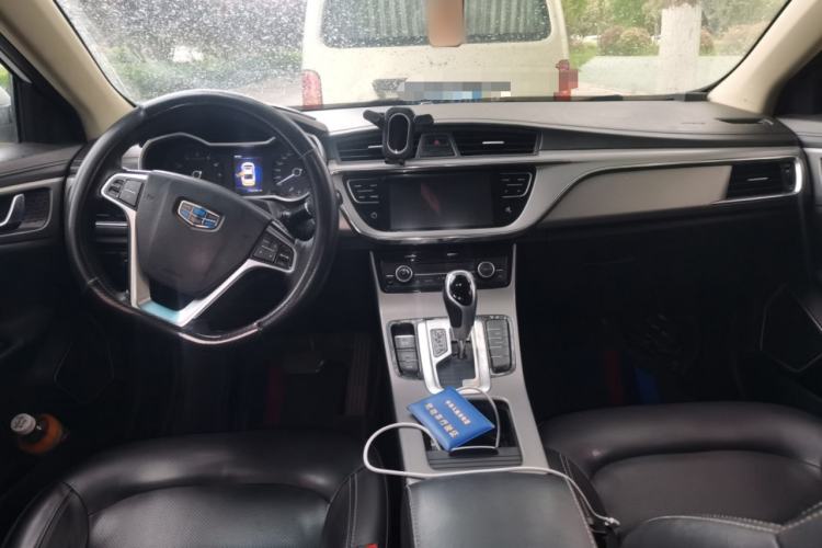 Used Geely Auto Emgrand GL 2018 1.8L DCT Elite Smart Connectivity Version Center Console