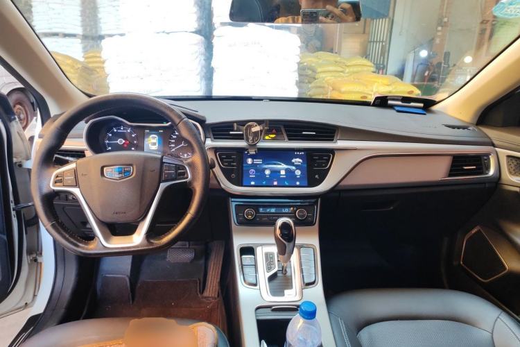 Used Geely Auto Emgrand GL 2018 1.4T DCT Elite Smart Connectivity Version Center Console