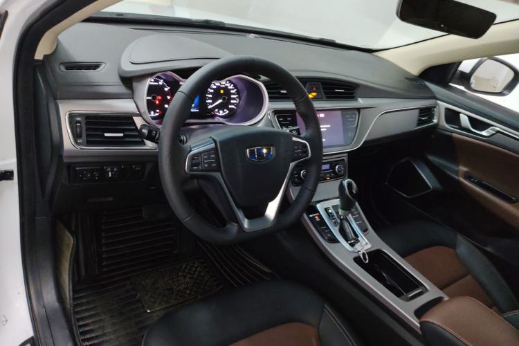 Used Geely Auto Emgrand GL 2018 1.4T DCT Prestige Smart Connectivity Version Center Console
