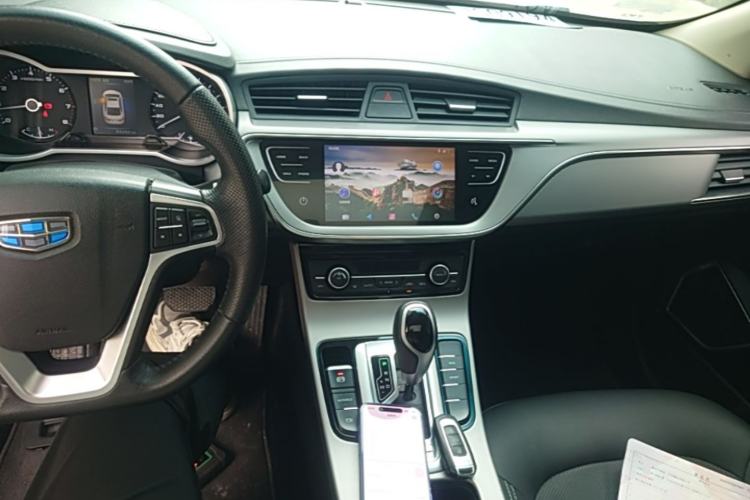 Used Geely Auto Emgrand GL 2018 1.8L DCT Elite Smart Connectivity Version Center Console