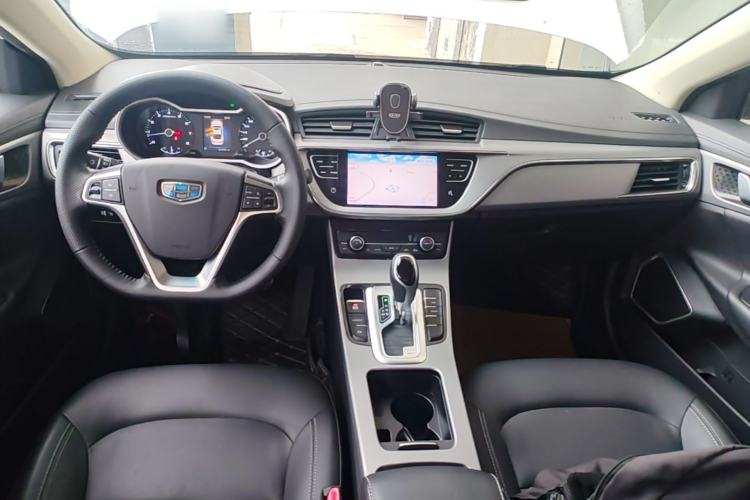 Used Geely Auto Emgrand GL 2018 1.8L DCT Elite Smart Connectivity Version Center Console