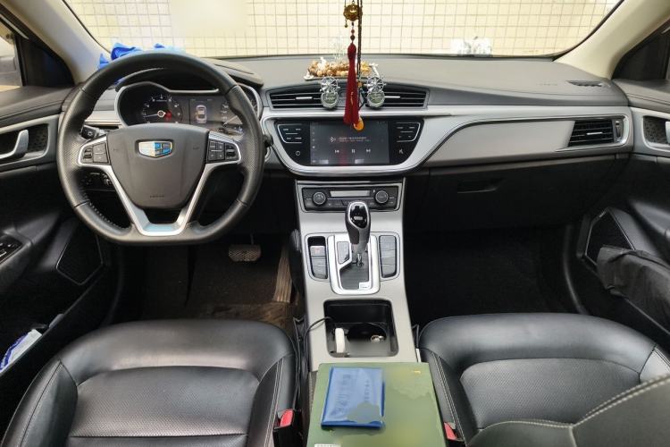 Used Geely Auto Emgrand GL 2018 1.8L DCT Elite Smart Connectivity Version Center Console