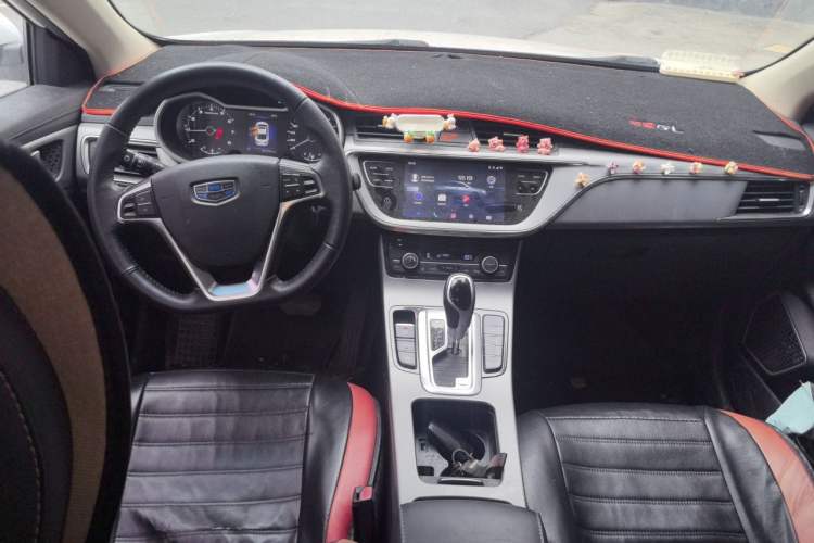 Used Geely Auto Emgrand GL 2018 1.8L DCT Elite Smart Connectivity Version Center Console