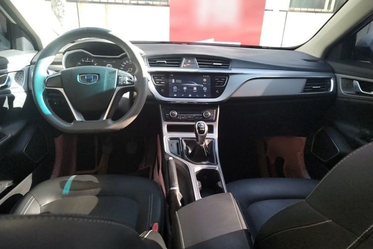 Used Geely Auto Emgrand GL 2018 1.4T Manual Elite Smart Connectivity Version Center Console