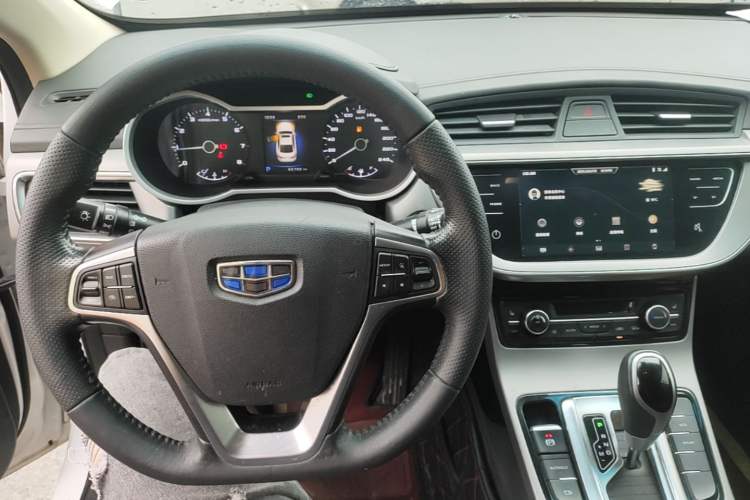 Used Geely Auto Emgrand GL 2018 1.4T DCT Prestige Smart Connectivity Version Center Console