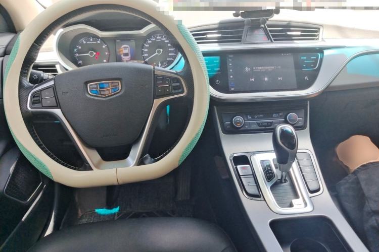 Used Geely Auto Emgrand GL 2018 1.4T DCT Elite Smart Connectivity Version Center Console
