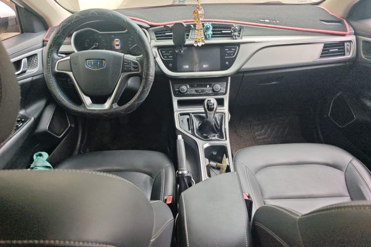 Used Geely Auto Emgrand GL 2018 1.4T Manual Elite Smart Connectivity Version Center Console